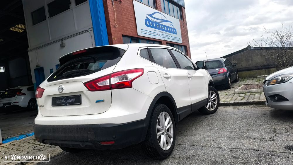 Nissan Qashqai 1.5 dCi Acenta RS - 19
