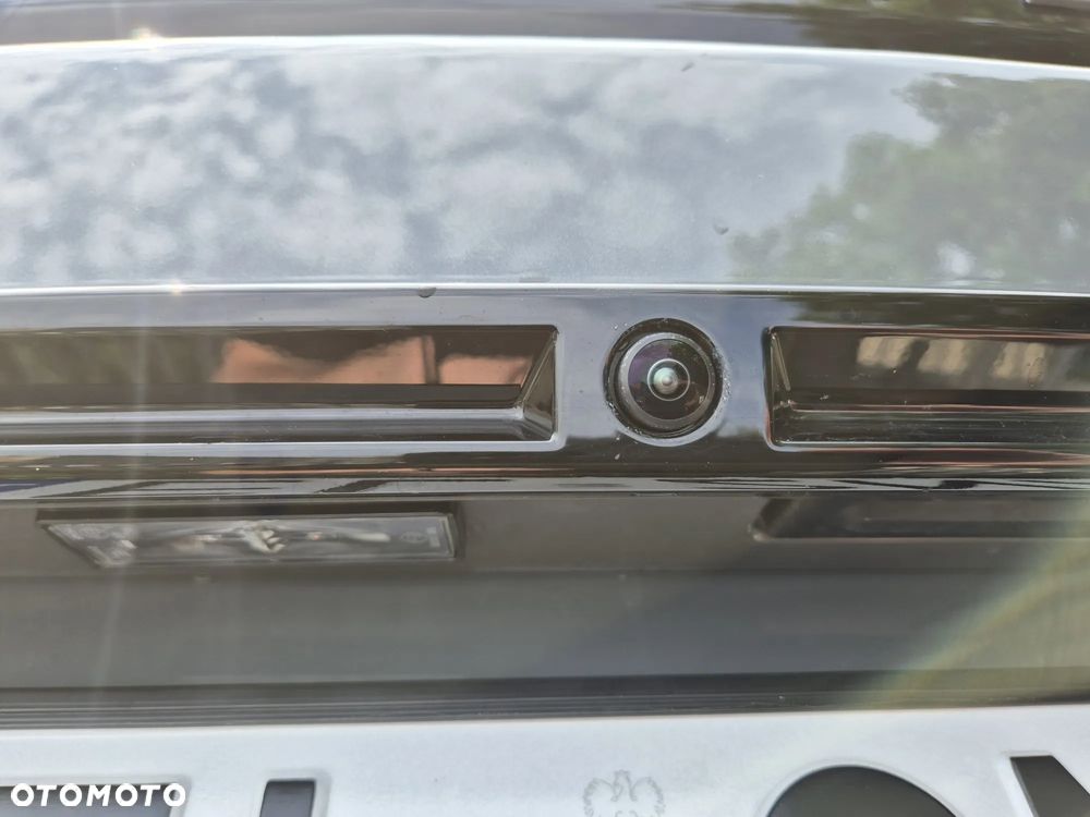 Peugeot 2008 PureTech 130 EAT8 Allure - 6