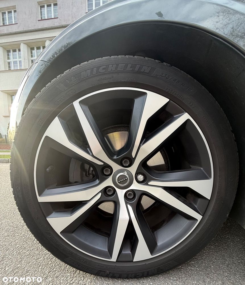 Volvo V60 B4 D Geartronic RDesign - 12