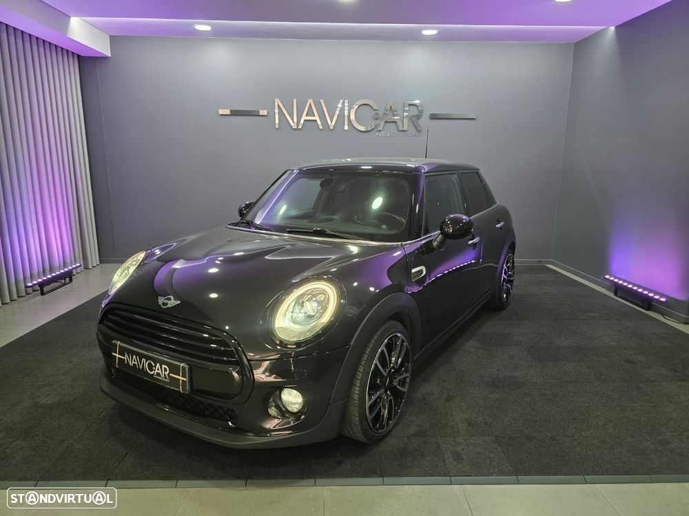 MINI 5 Portas Cooper D Auto - 1