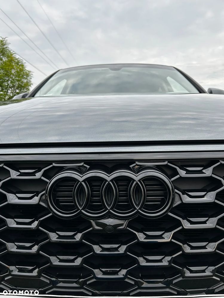 Audi Q5 Sportback - 13