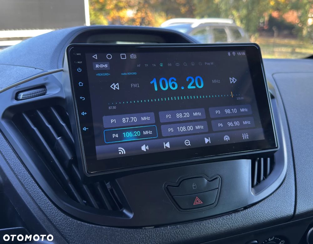 Ford Tourneo Custom 300 L2H1 VA Titanium - 19