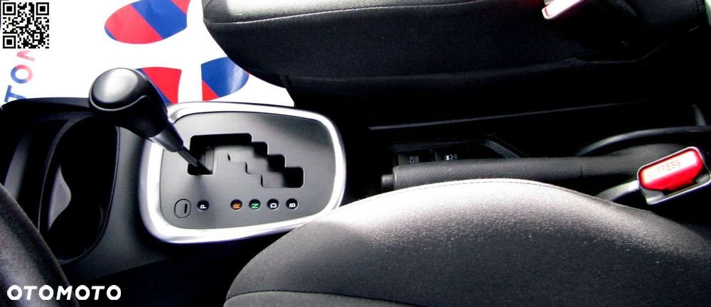 Toyota Yaris - 6