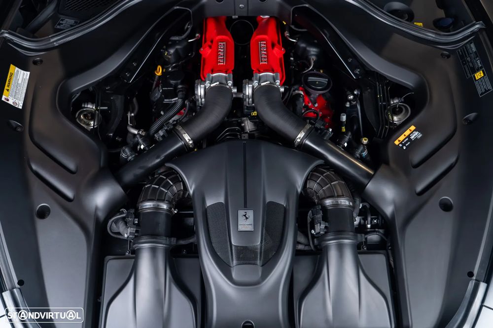 Ferrari Roma 3.9 Twin-Turbo V8 - 7