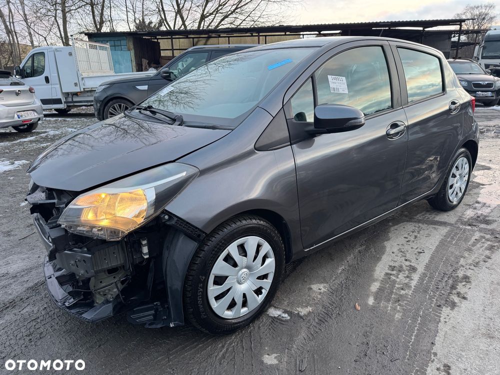 Toyota Yaris - 20