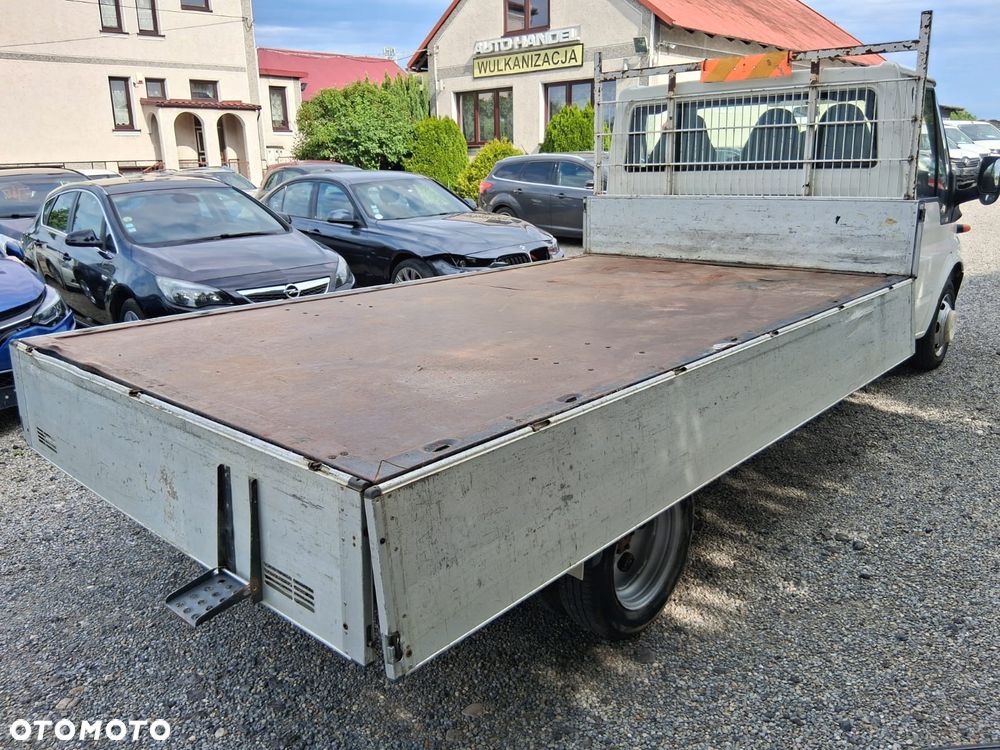 Ford Tranzit - 23