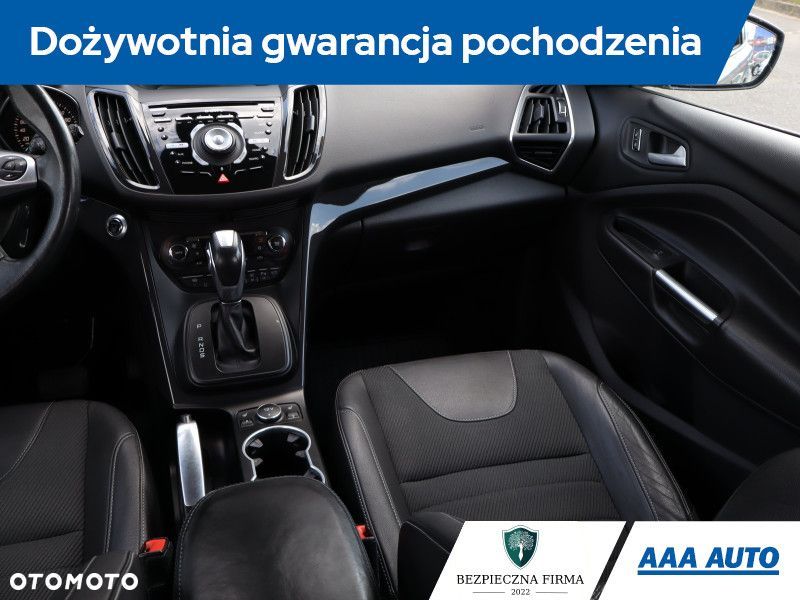 Ford Kuga - 9