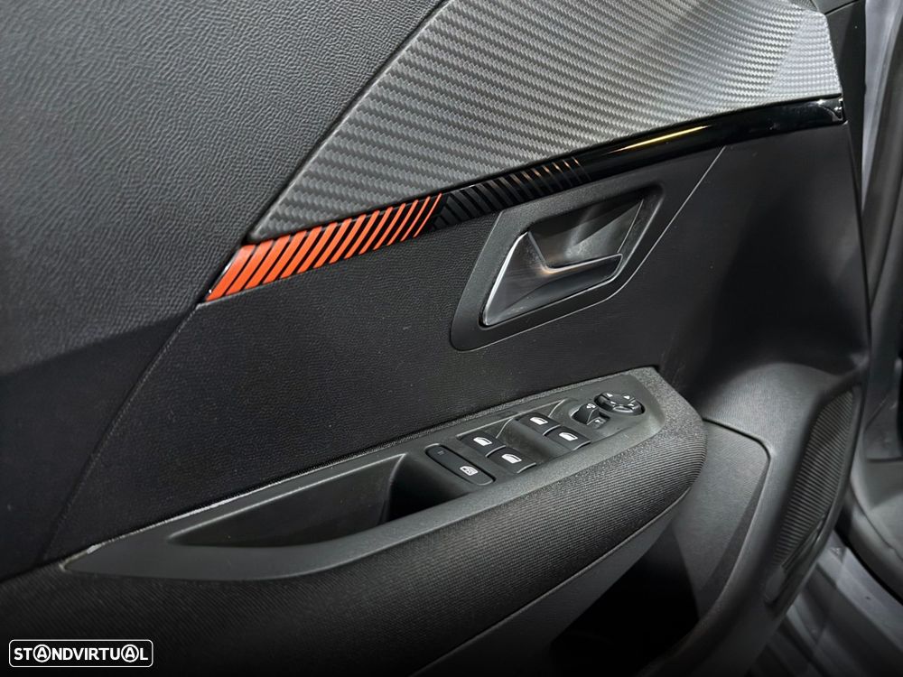 Peugeot 208 1.2 PureTech Active - 14