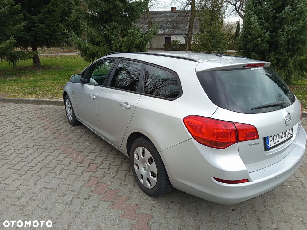 Opel Astra 1.4 Cosmo - 7