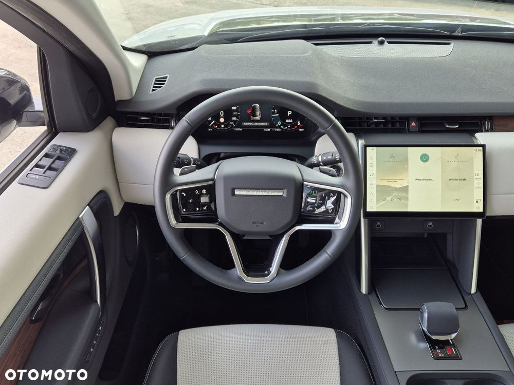 Land Rover Discovery Sport D200 - 12