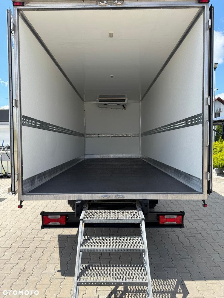 Iveco Daily 50C18 50-180‼️Chłodnia 8 10 12 palet do wyboru DMC 5,2t Winda 1t - 12
