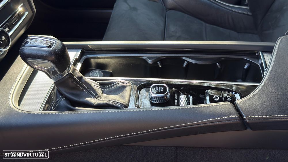 Volvo V90 2.0 D4 R-Design Geartronic - 20