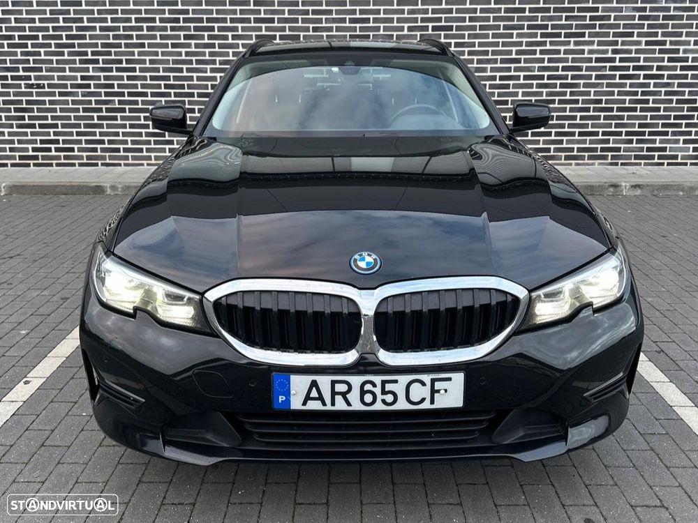 BMW 330 e Touring Corporate Edition Auto - 4