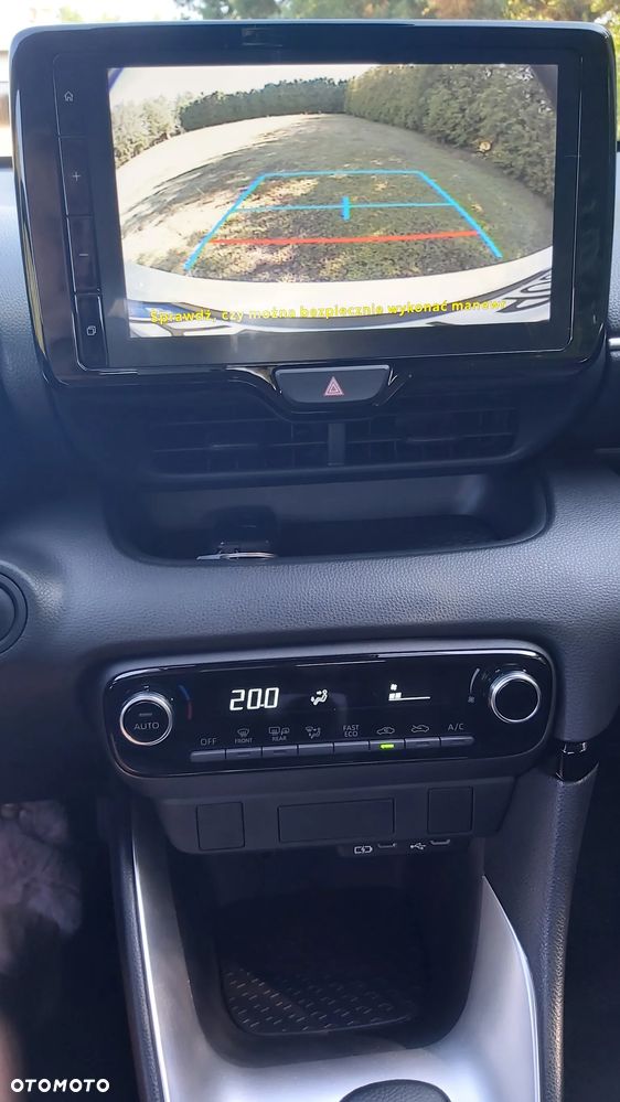 Toyota Yaris Hybrid 1.5 Active - 24