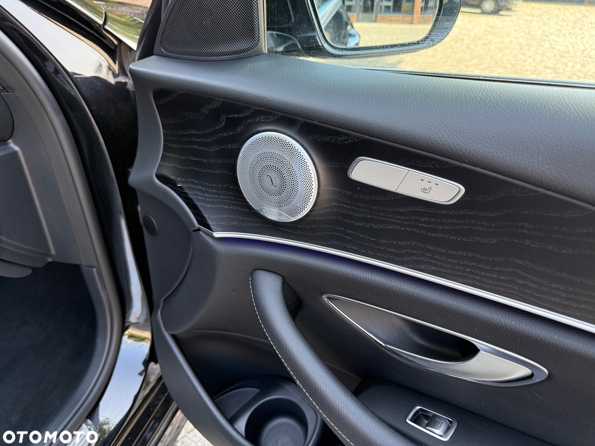 Mercedes-Benz Klasa E 300 d 9G-TRONIC - 25