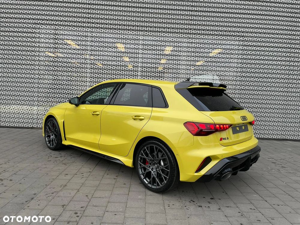 Audi RS3 Sportback TFSI Quattro S tronic - 3