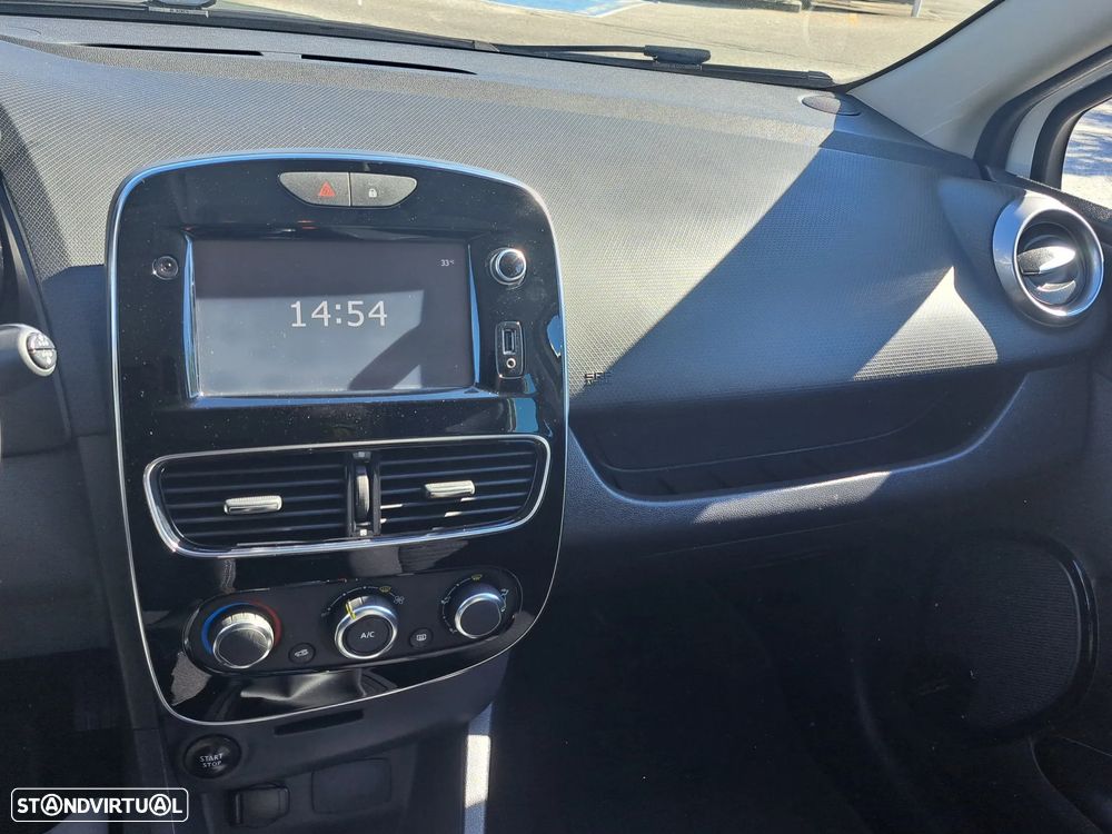 Renault Clio 0.9 TCE Limited - 16