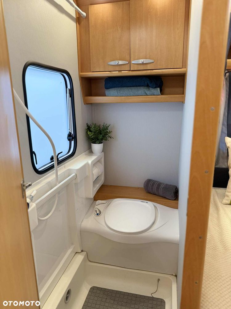KNAUS EIFELLAND HOLIDAY 495 - 3