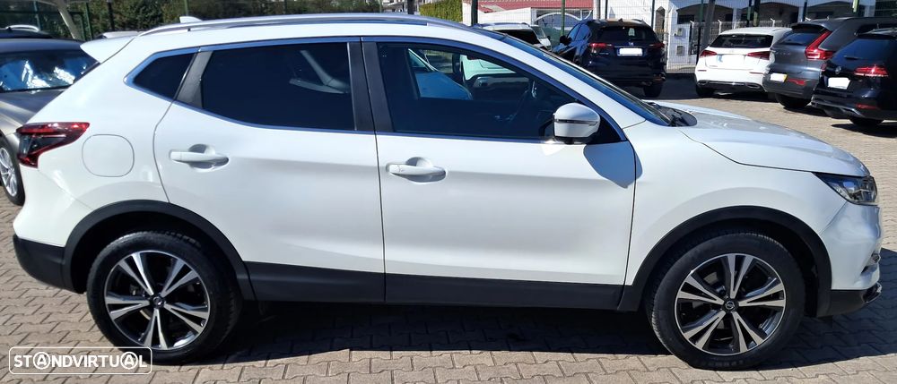 Nissan Qashqai 1.5 dCi N-Connecta DCT - 25