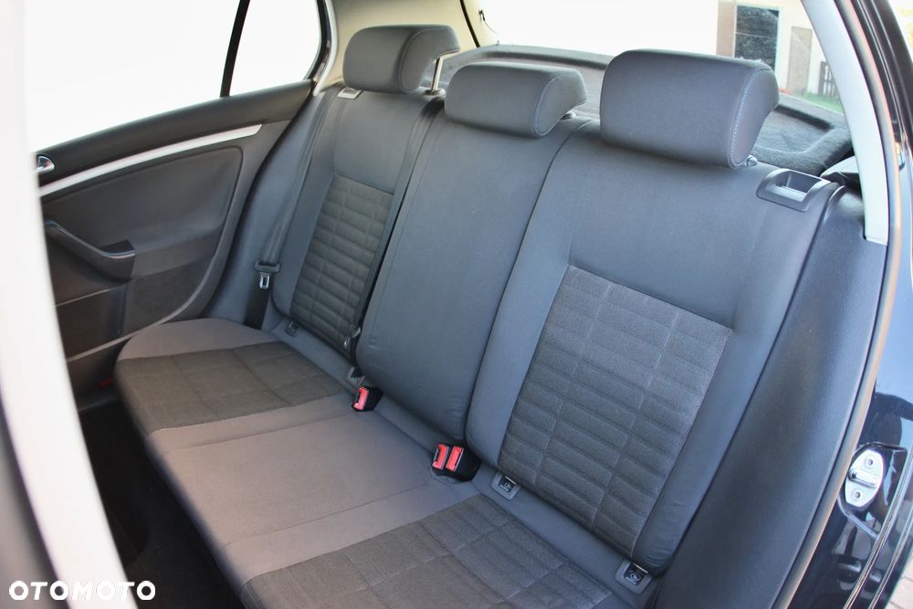 Volkswagen Golf 1.9 TDI Trendline - 14