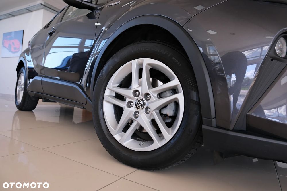 Toyota C-HR Style - 5