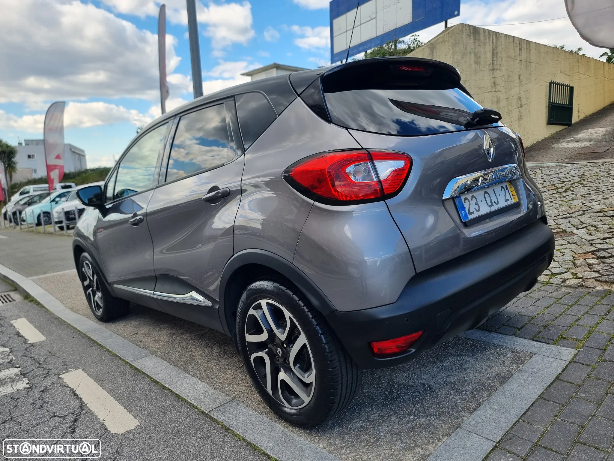 Renault Captur 0.9 TCE Exclusive - 9