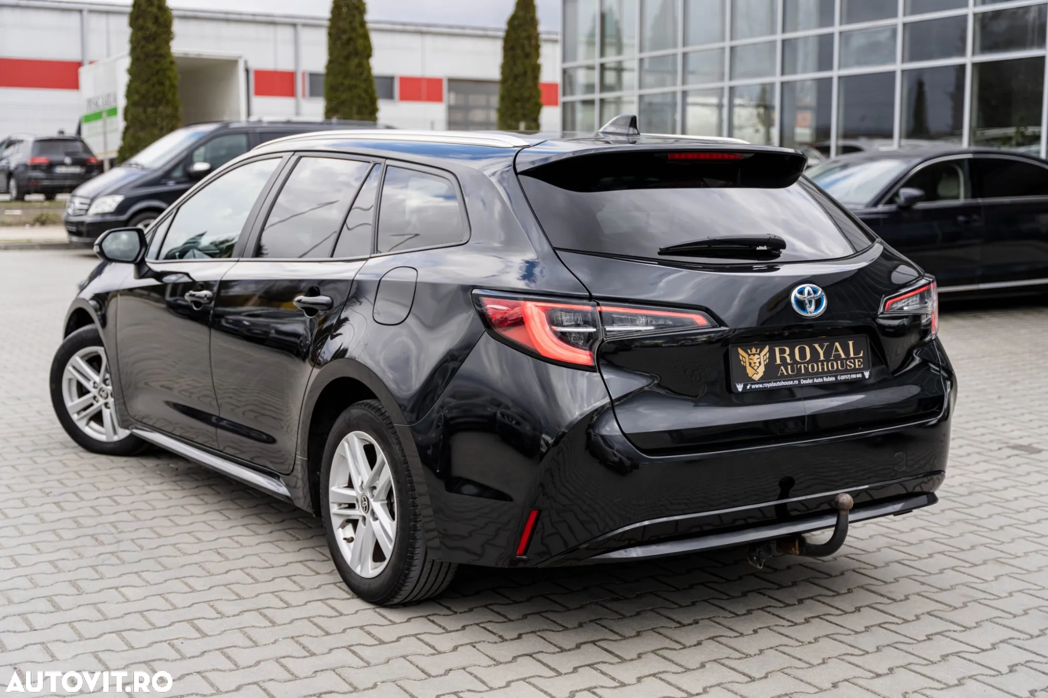 Toyota Corolla 1.8 Hybrid Touring Sports Business Edition - 3
