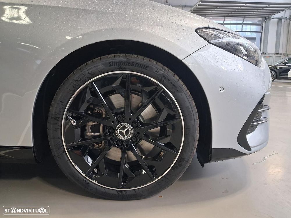 Mercedes-Benz CLA 250+ EQ Shooting Brake - 4