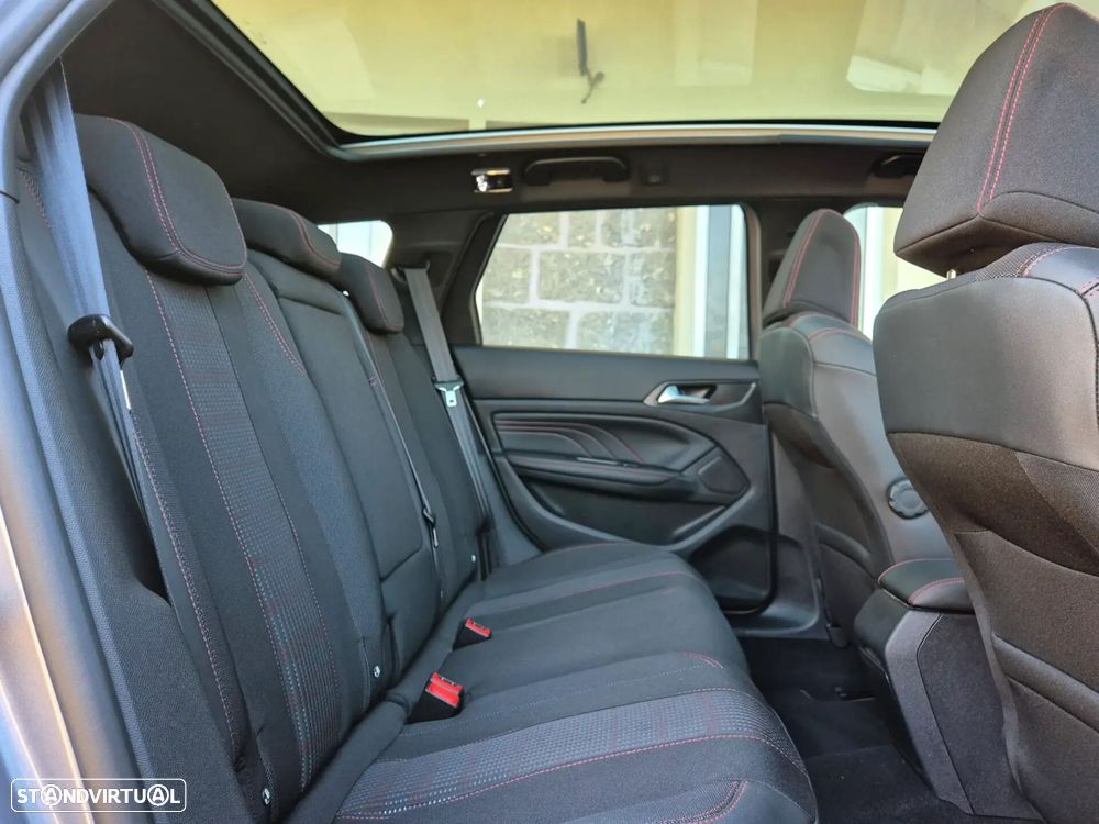 Peugeot 308 SW - 13