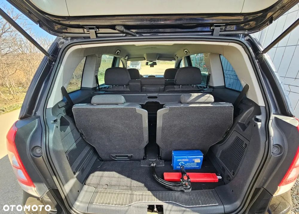 Opel Zafira 1.8 Enjoy - 2