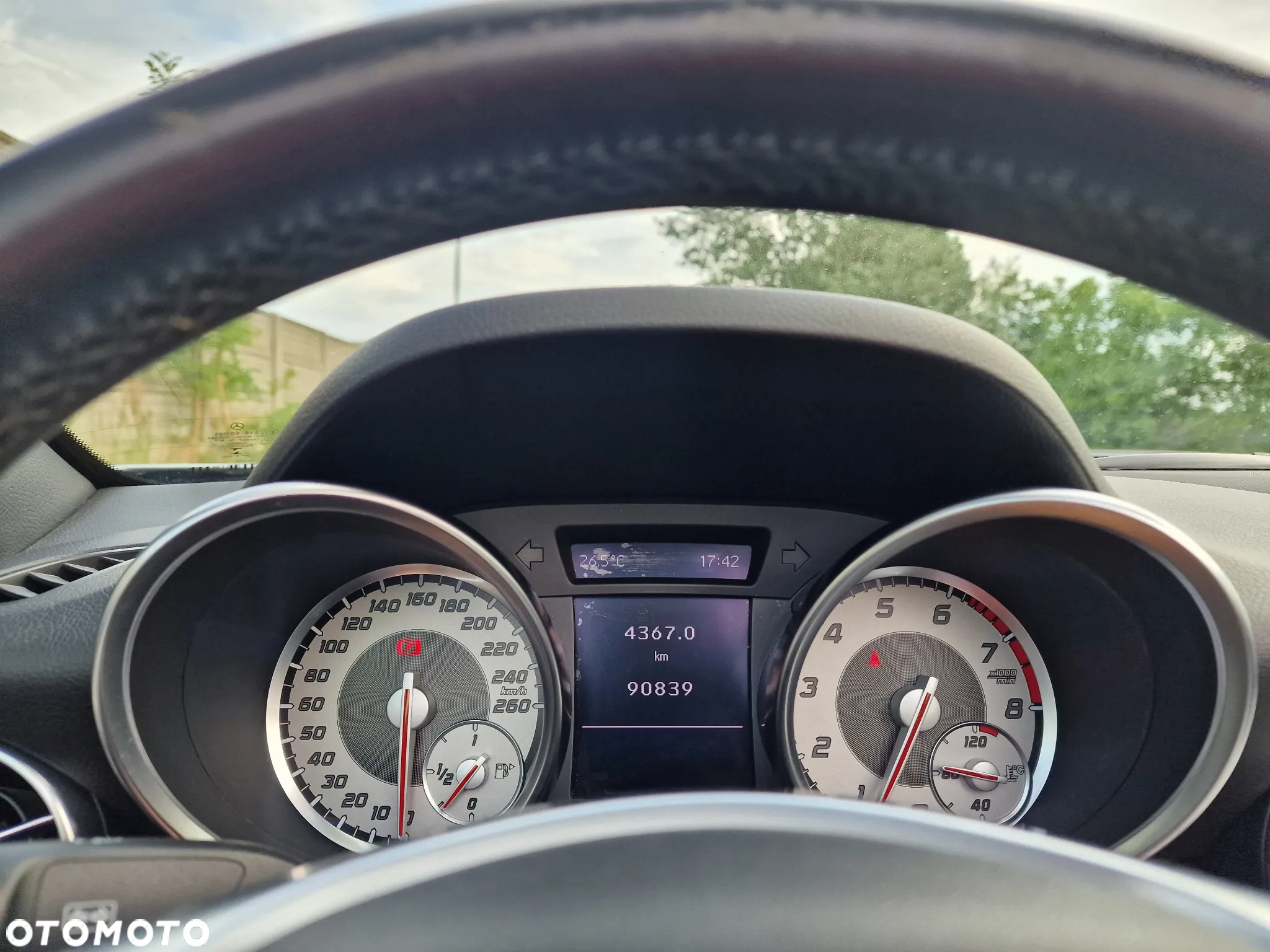 Mercedes-Benz SLK 200 (BlueEFFICIENCY) - 17
