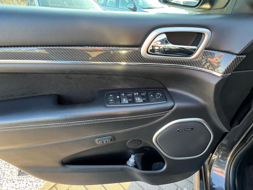 Jeep Grand Cherokee 6.4 V8 SRT8 EU6 - 17