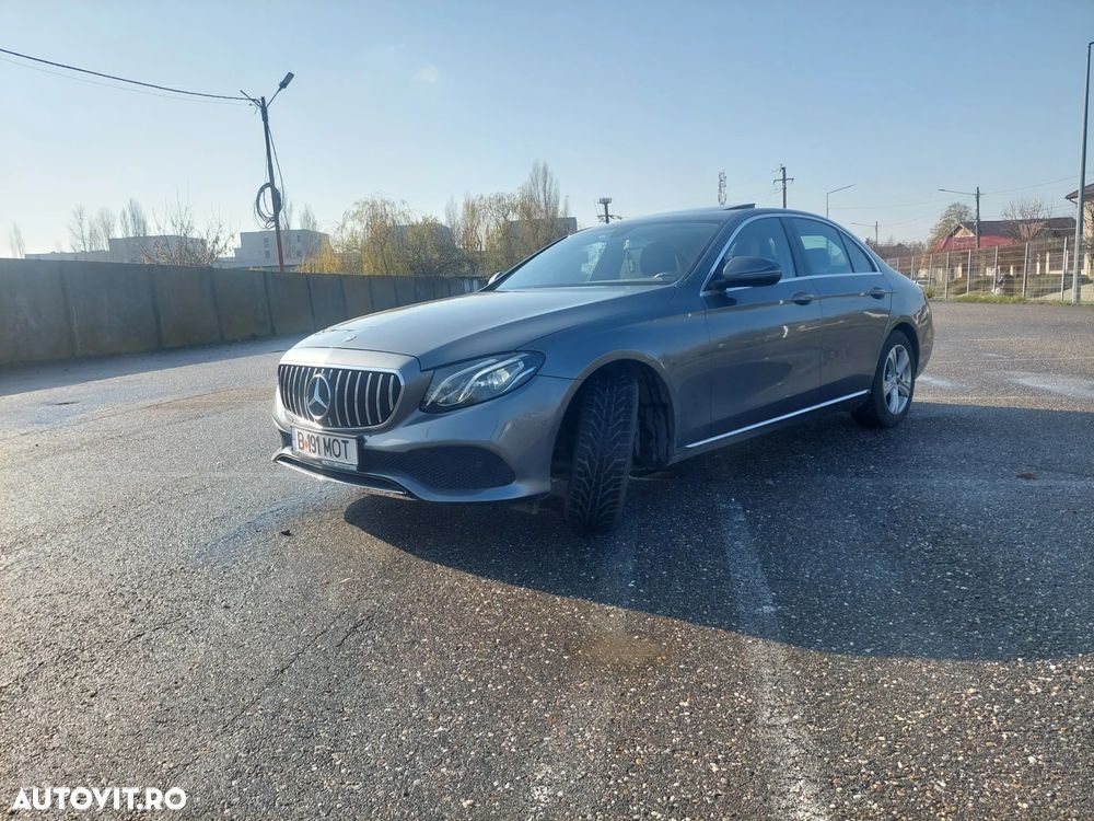 Mercedes-Benz E 200 4Matic T 9G-TRONIC - 3
