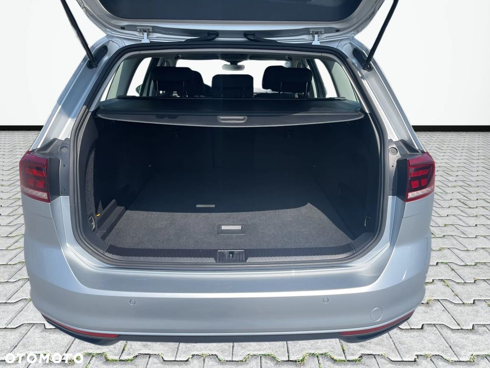 Volkswagen Passat 1.5 TSI EVO Essence DSG - 17