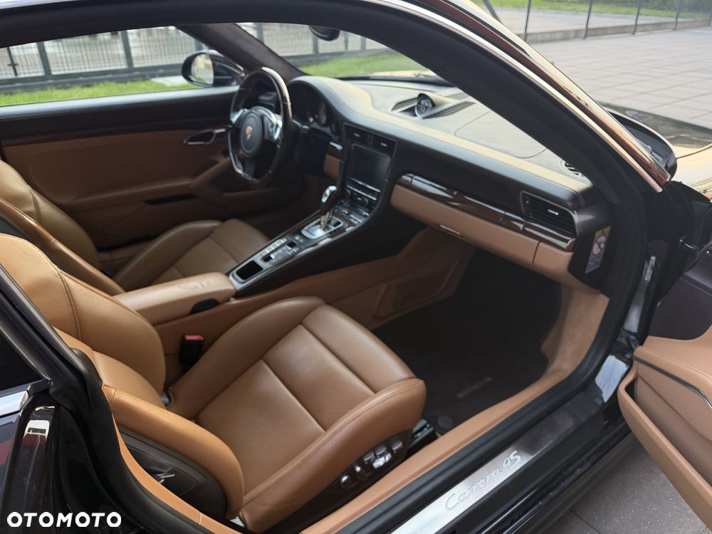 Porsche 911 Carrera 4S PDK - 14