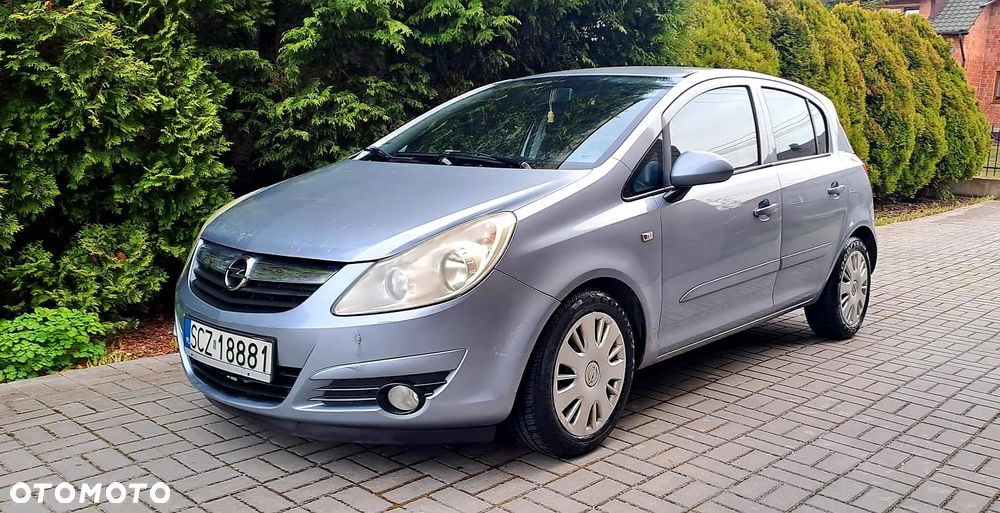 Opel Corsa 1.2 16V Cosmo - 2
