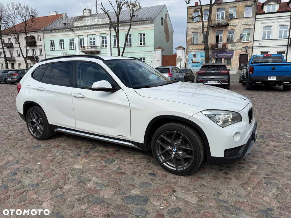 BMW X1 xDrive18d xLine - 3