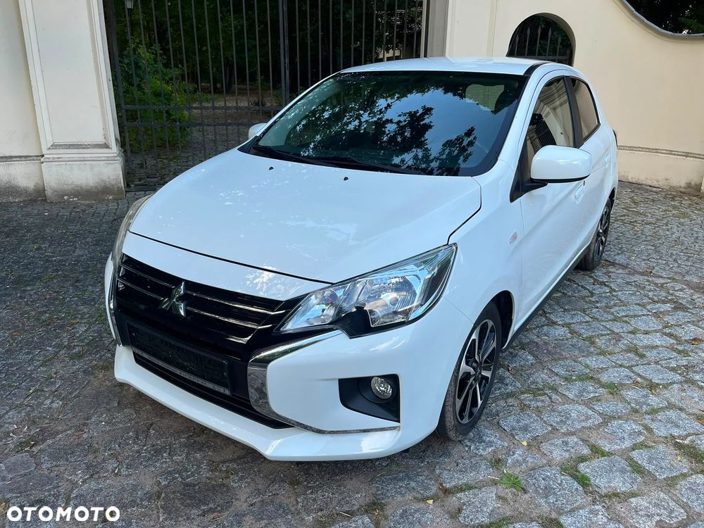 Mitsubishi Space Star 1.2 AS&G Invite - 3