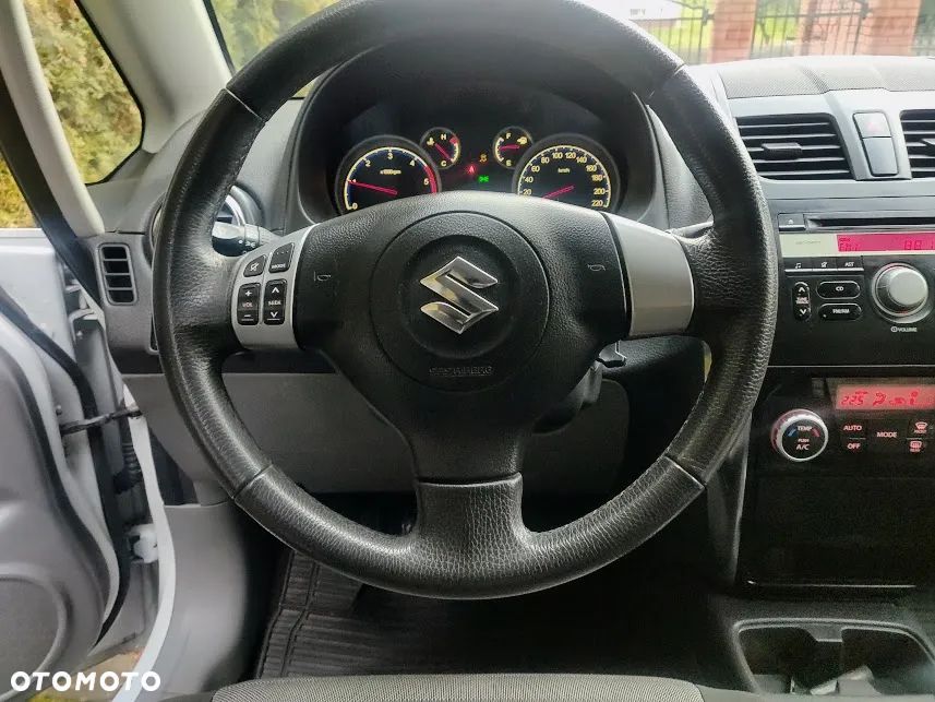 Suzuki SX4 2.0 DDiS 4x4 Comfort - 12