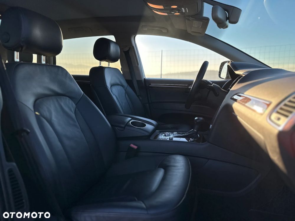 Audi Q7 - 9