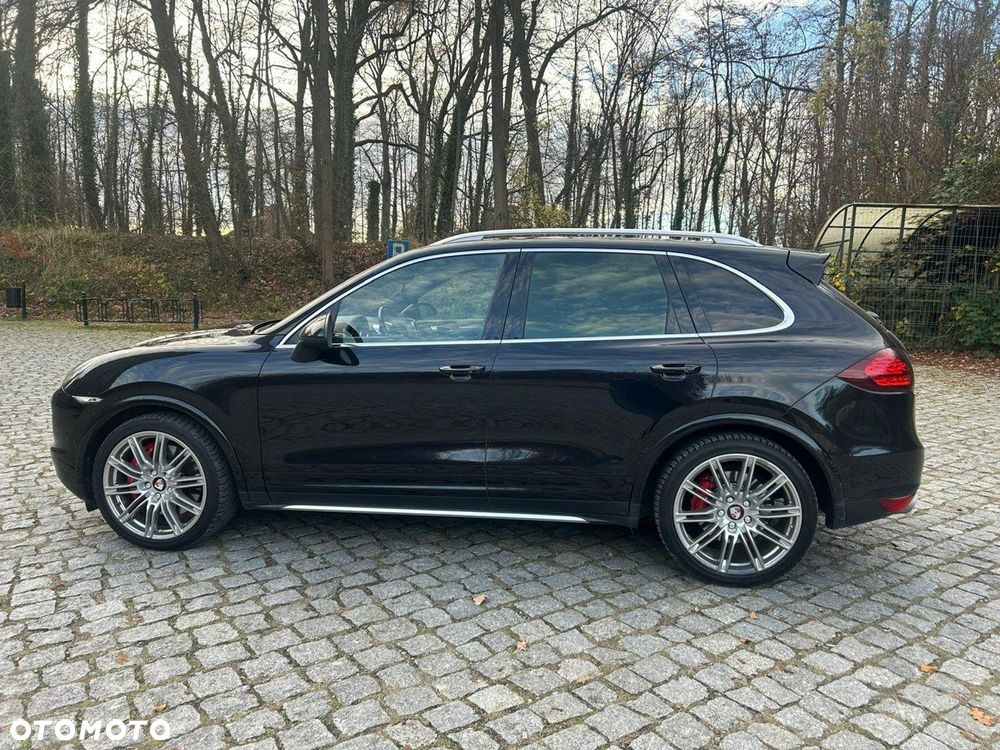 Porsche Cayenne - 12