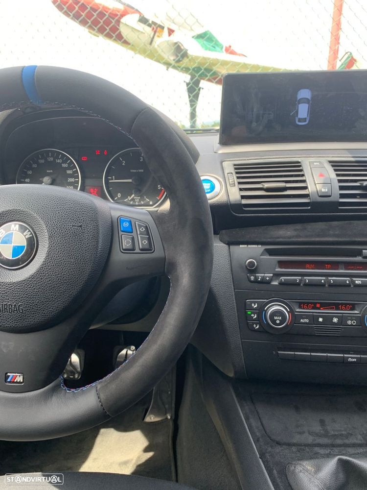 BMW 118 d Pack M - 27