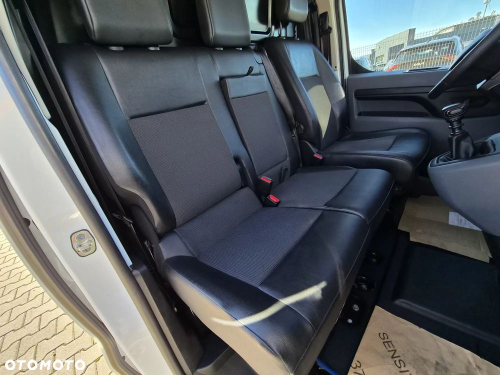 Opel Vivaro - 16