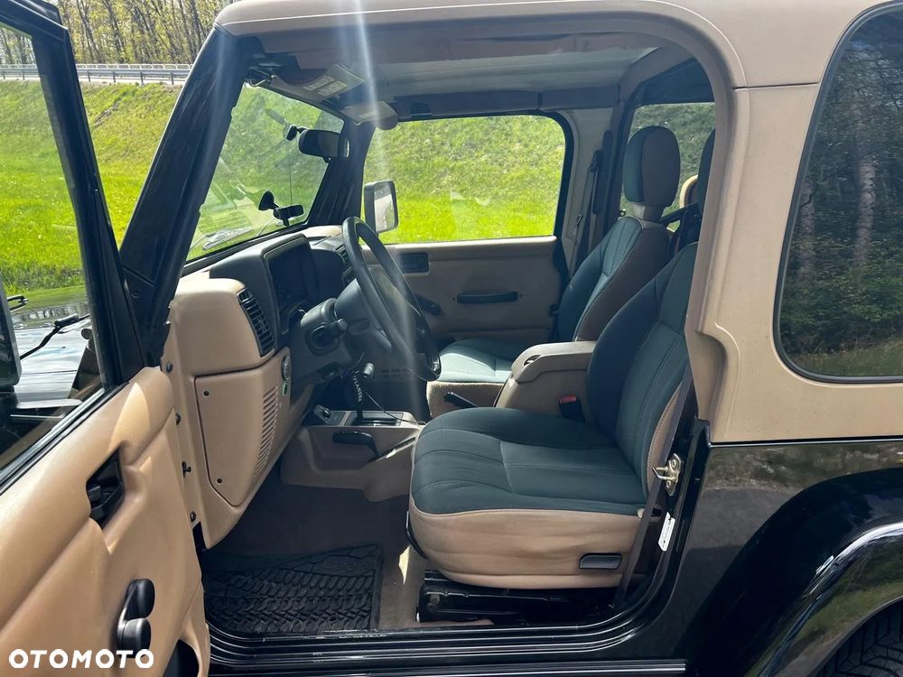 Jeep Wrangler 4.0 Sport - 9