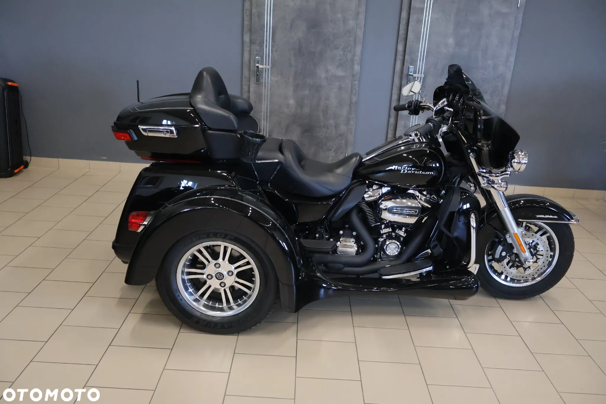 Harley-Davidson FLHS Electra Glide - 17