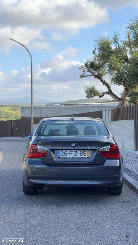BMW 320 d - 3