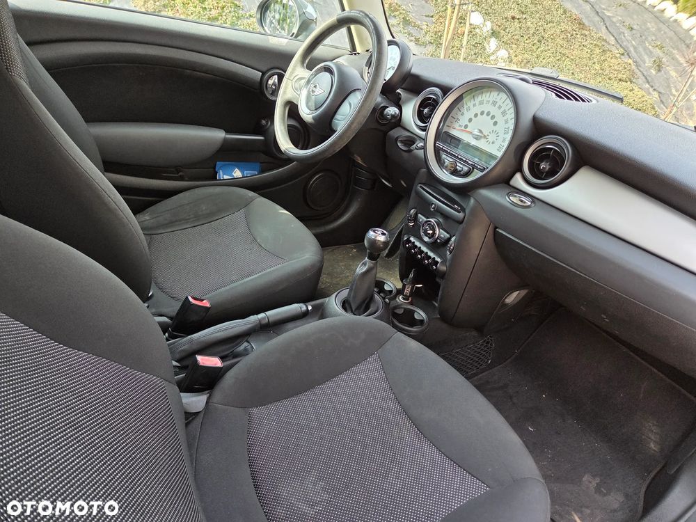 MINI ONE Minimalism - 6