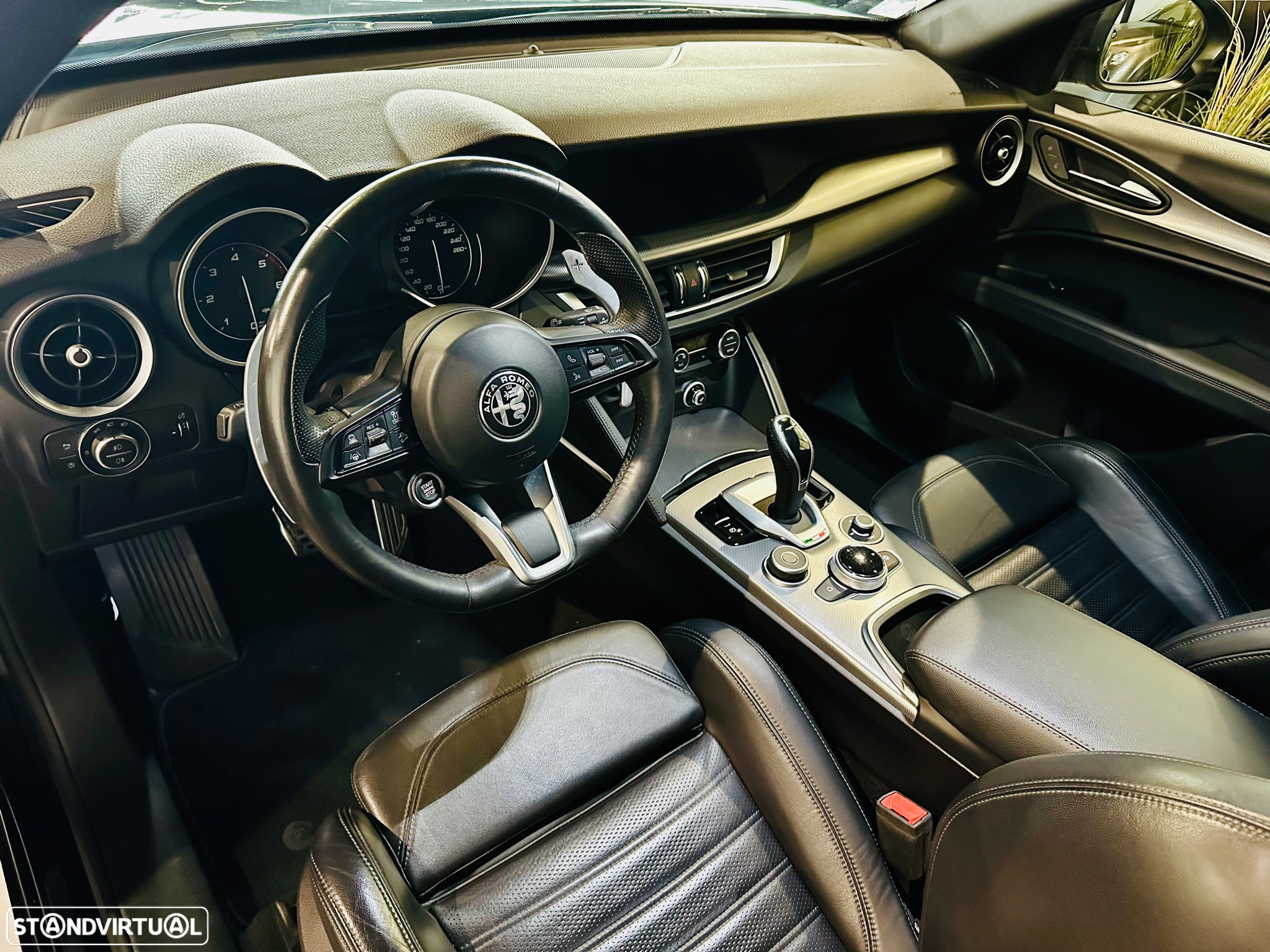 Alfa Romeo Stelvio 2.2 D Veloce Q4 AT8 - 24