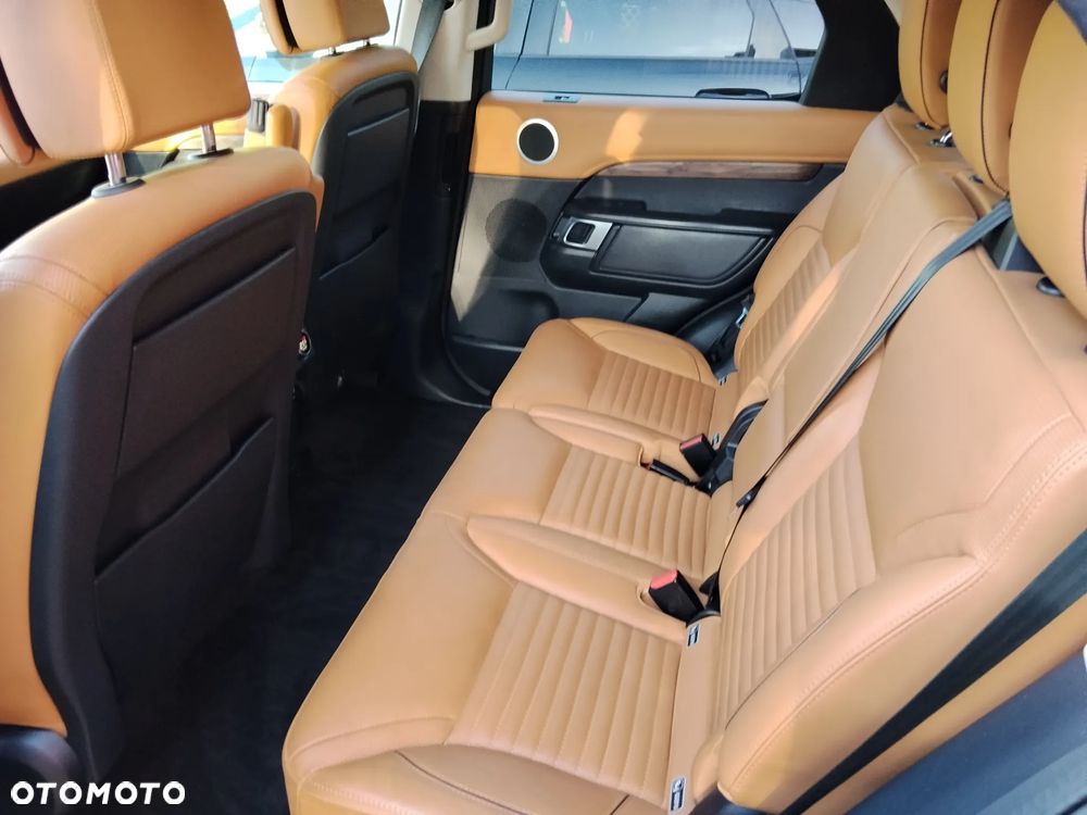 Land Rover Discovery 3.0 SDV6 HSE Luxury - 9