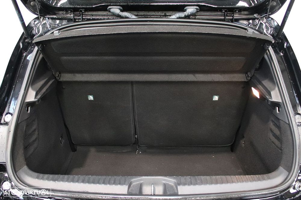 Renault Clio 1.0 TCe Evolution - 24